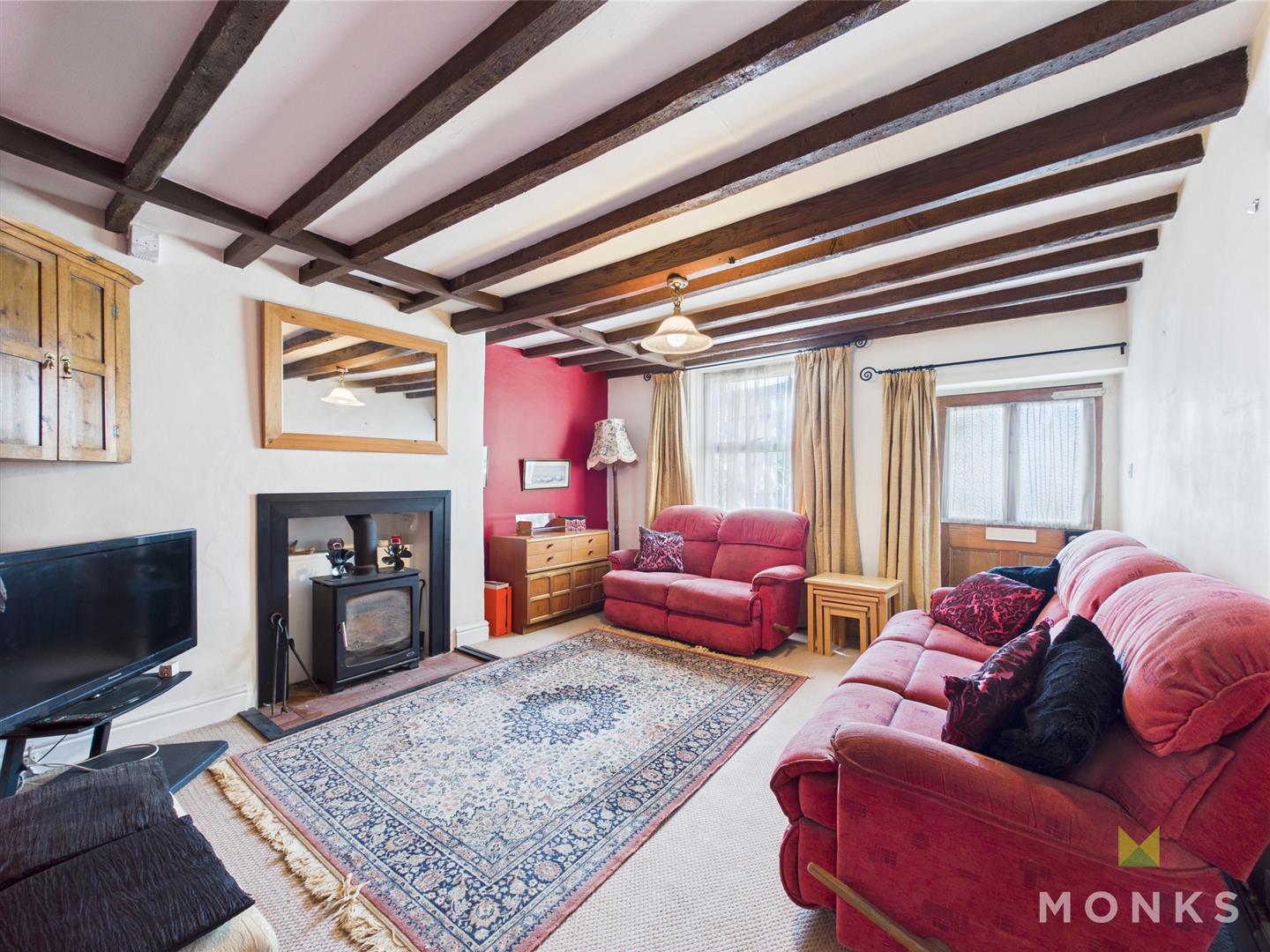 Ivy House Station Road, Oswestry, SY11 4BT For Sale